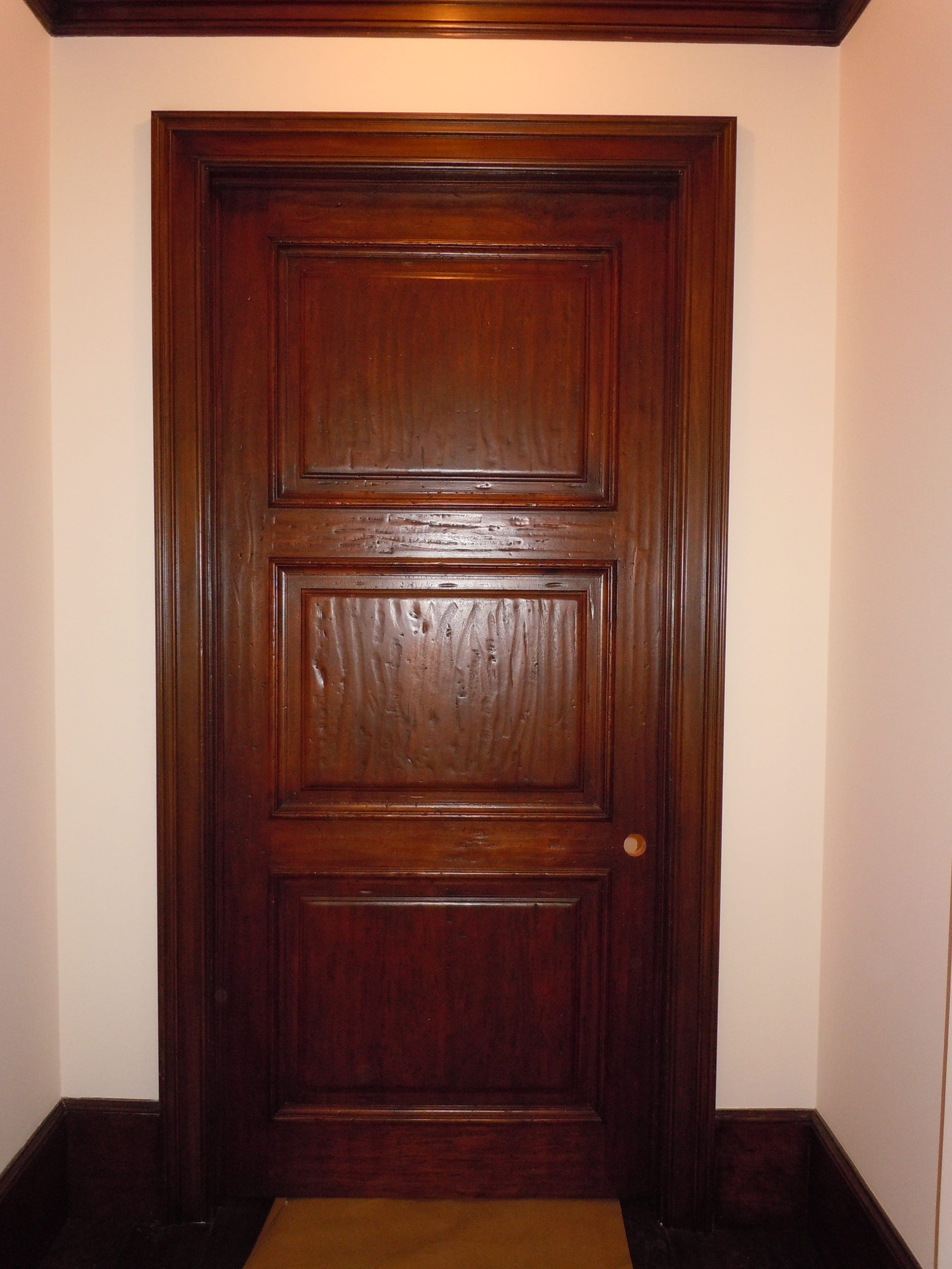 Classic mahogany interior door 7