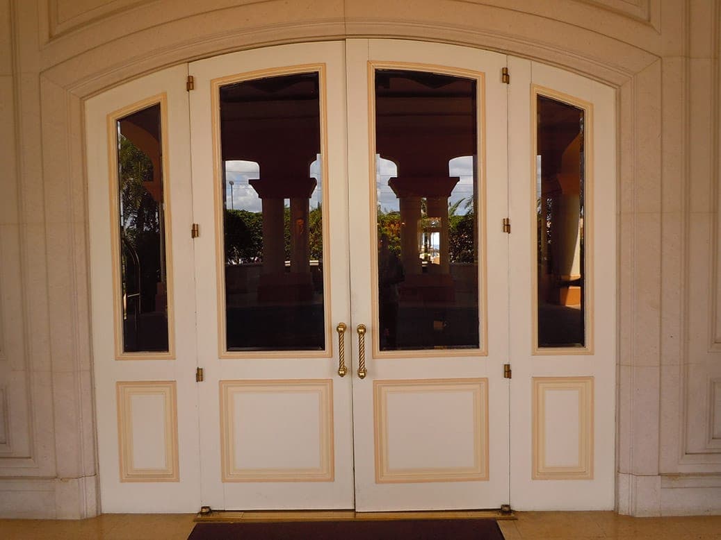 Commercial mahogany project 11